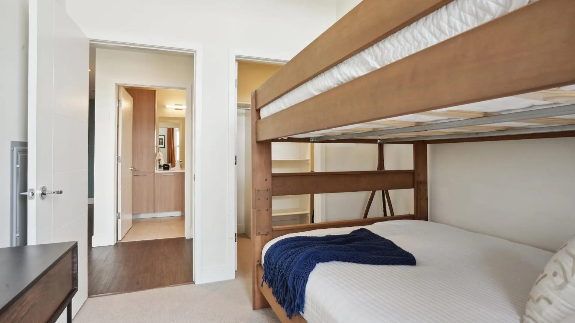 Skyline Penthouse | Espadin Lohi Denver United States