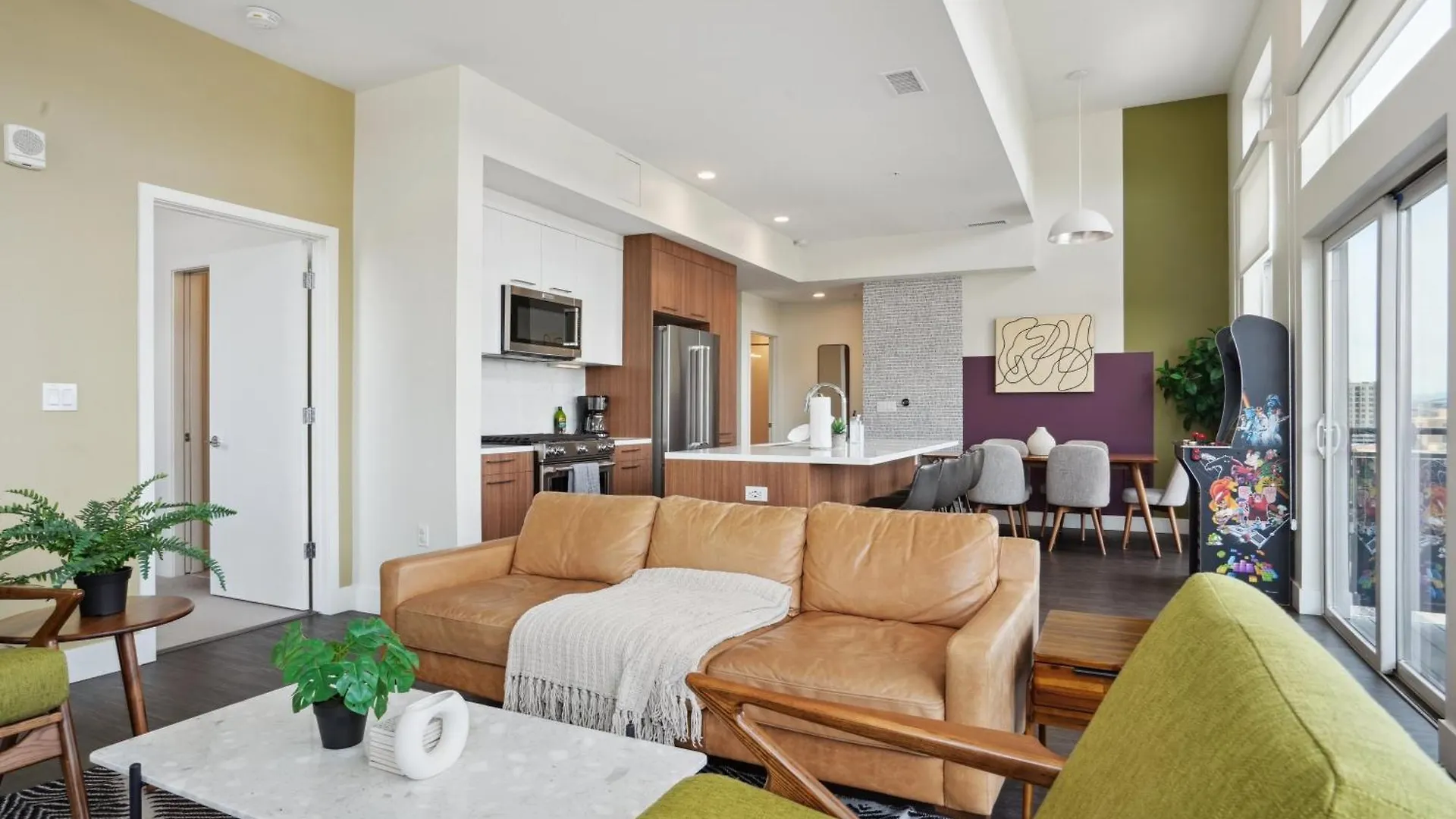 Skyline Penthouse | Espadin Lohi Denver